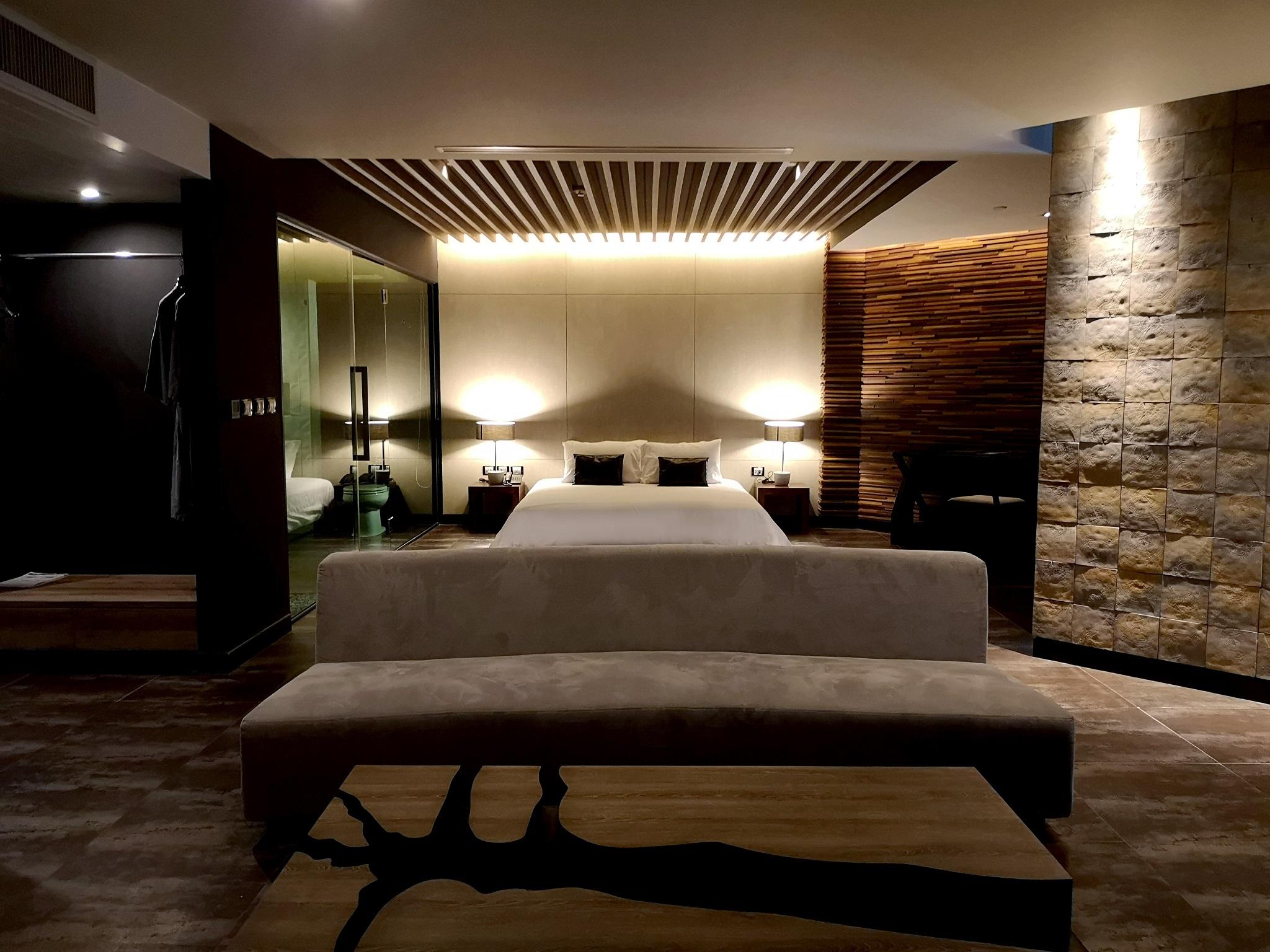 Tsix5 Quarter Hotel Патая Екстериор снимка