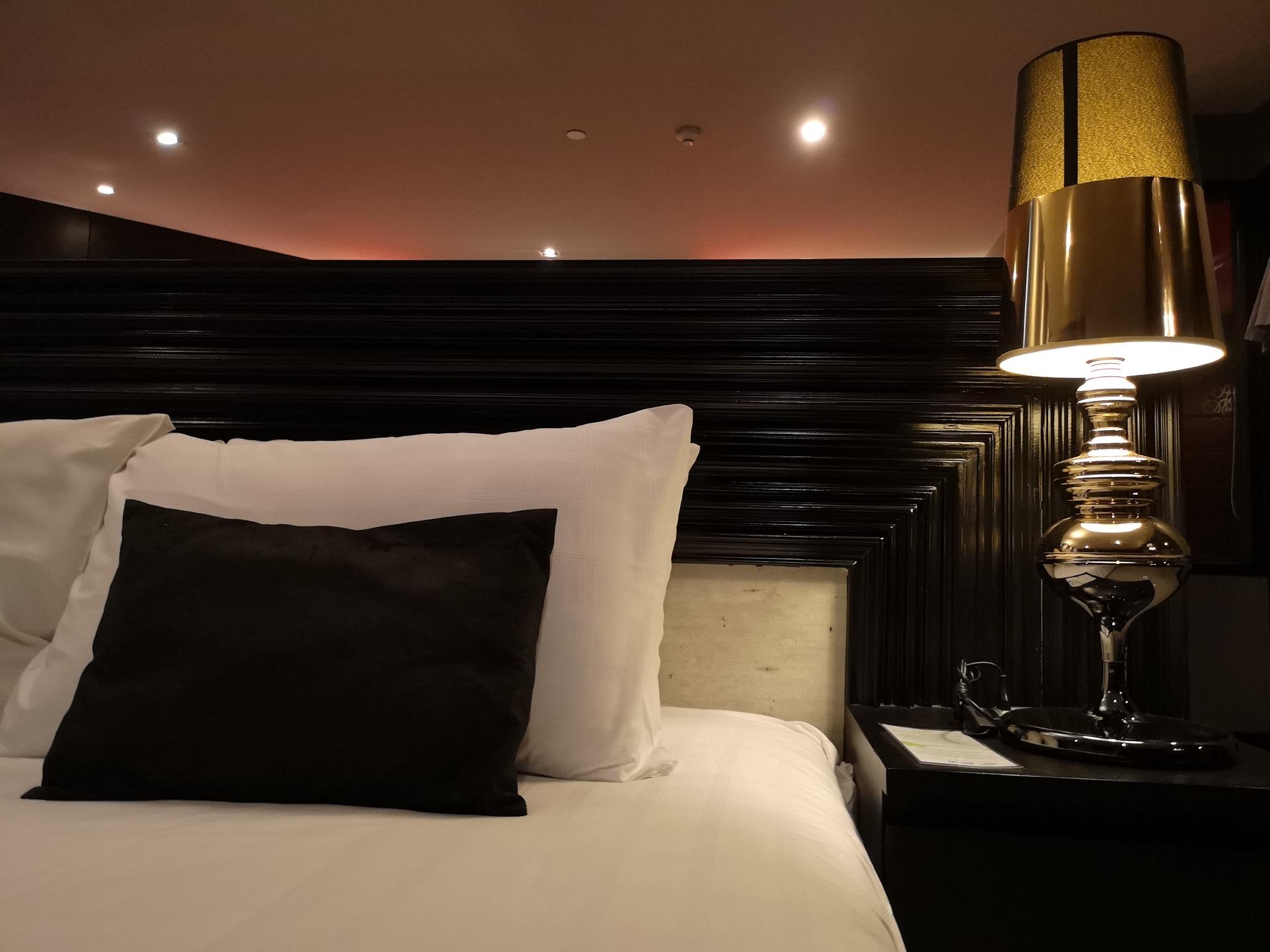 Tsix5 Quarter Hotel Патая Екстериор снимка