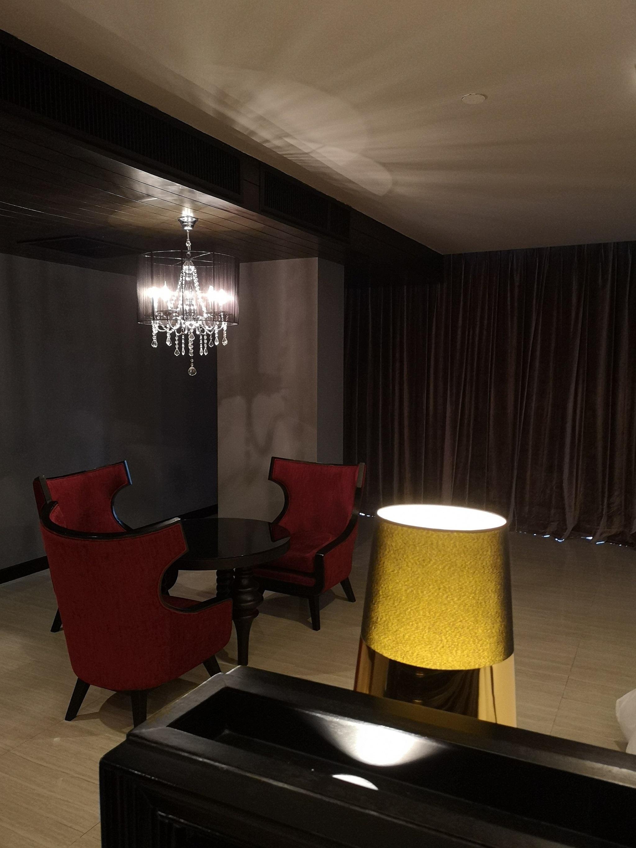 Tsix5 Quarter Hotel Патая Екстериор снимка