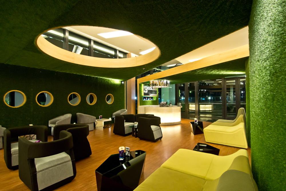 Tsix5 Quarter Hotel Патая Екстериор снимка